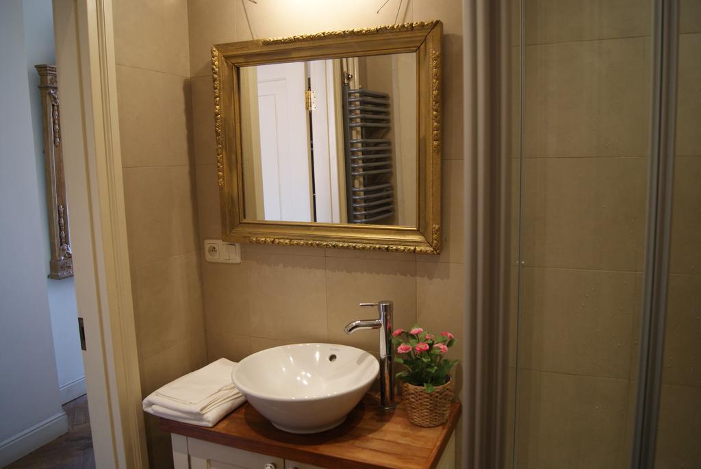 Apartment Castle Square Z Widokiem Na Plac Zamkowy I Zamek Krolewski 华沙 客房 照片